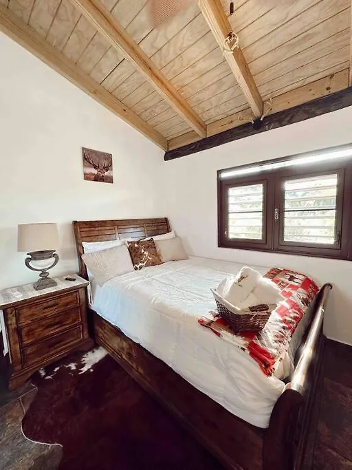 Deer Cabin- Cabana Del Venado Villa San Sebastian